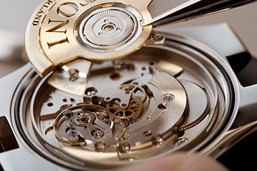 欧米茄夜光指针