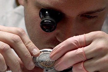 欧米茄表特约官售后电话